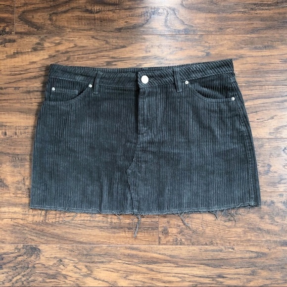 BDG • frayed hem corduroy mini skirt dark green raw hem Urban Outfitters Y2K - Picture 4 of 12